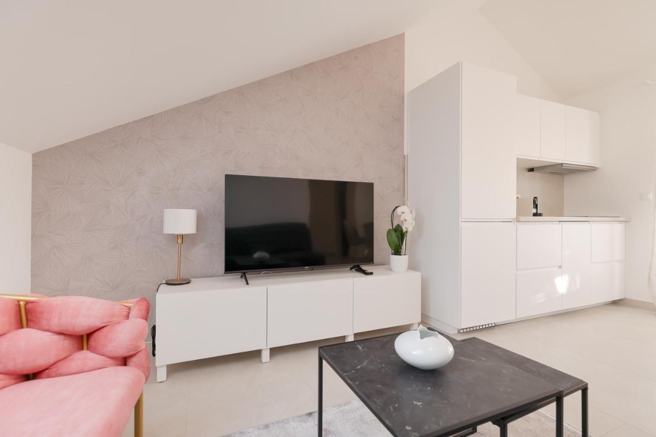 Apartments Mila 圣菲利普雅科夫 外观 照片