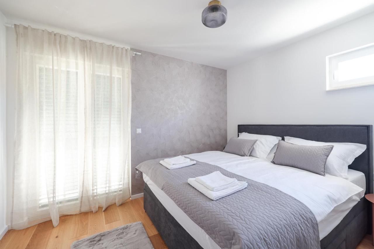 Apartments Mila 圣菲利普雅科夫 外观 照片