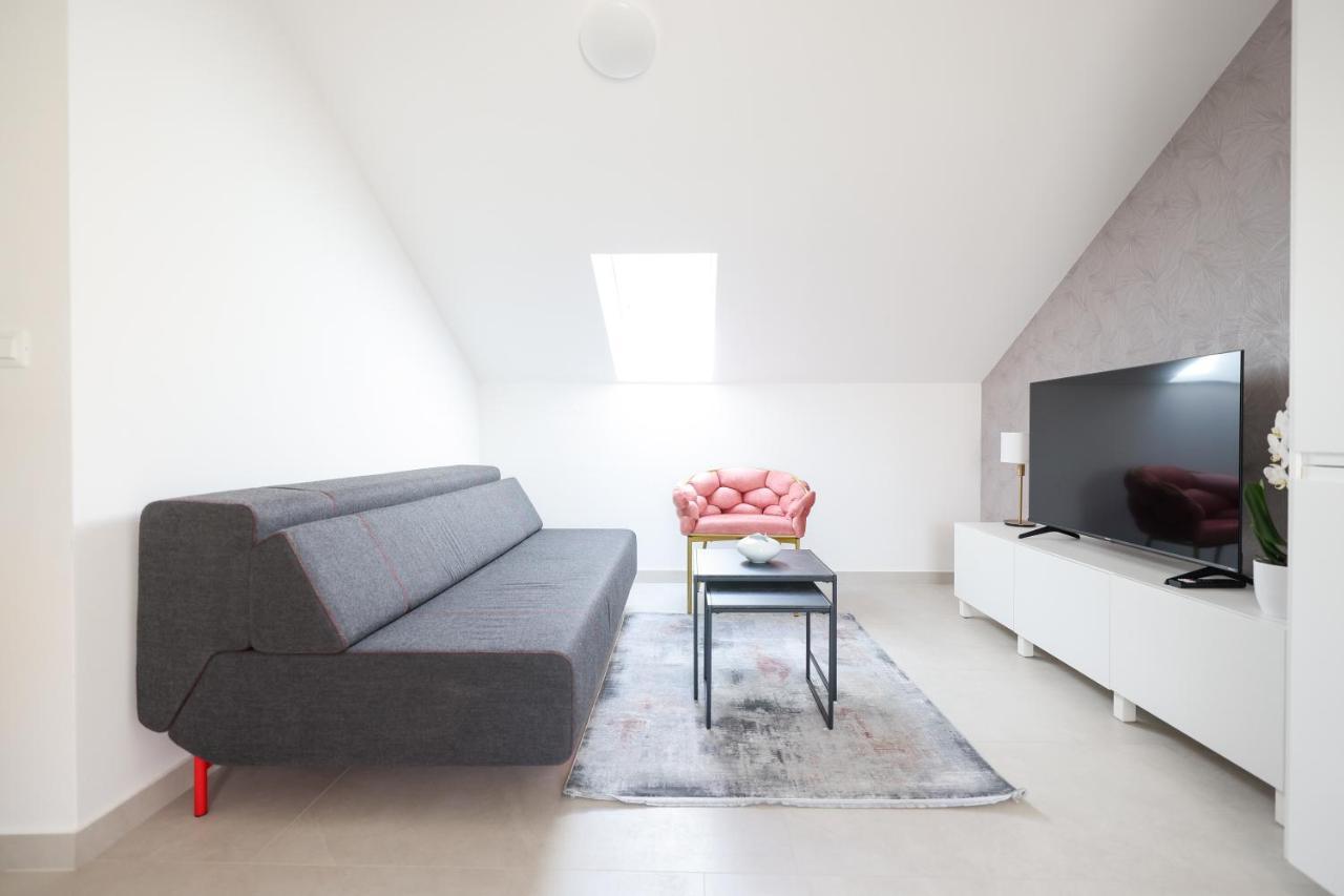 Apartments Mila 圣菲利普雅科夫 外观 照片
